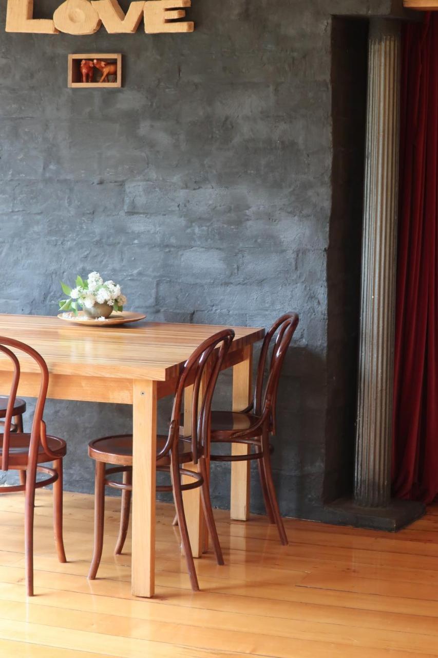 Cherry Top Farmstay - Boutique Eco Village Lilydale Exterior foto